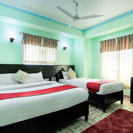 Hotel Rudrakshya Pokhara Buitenkant foto