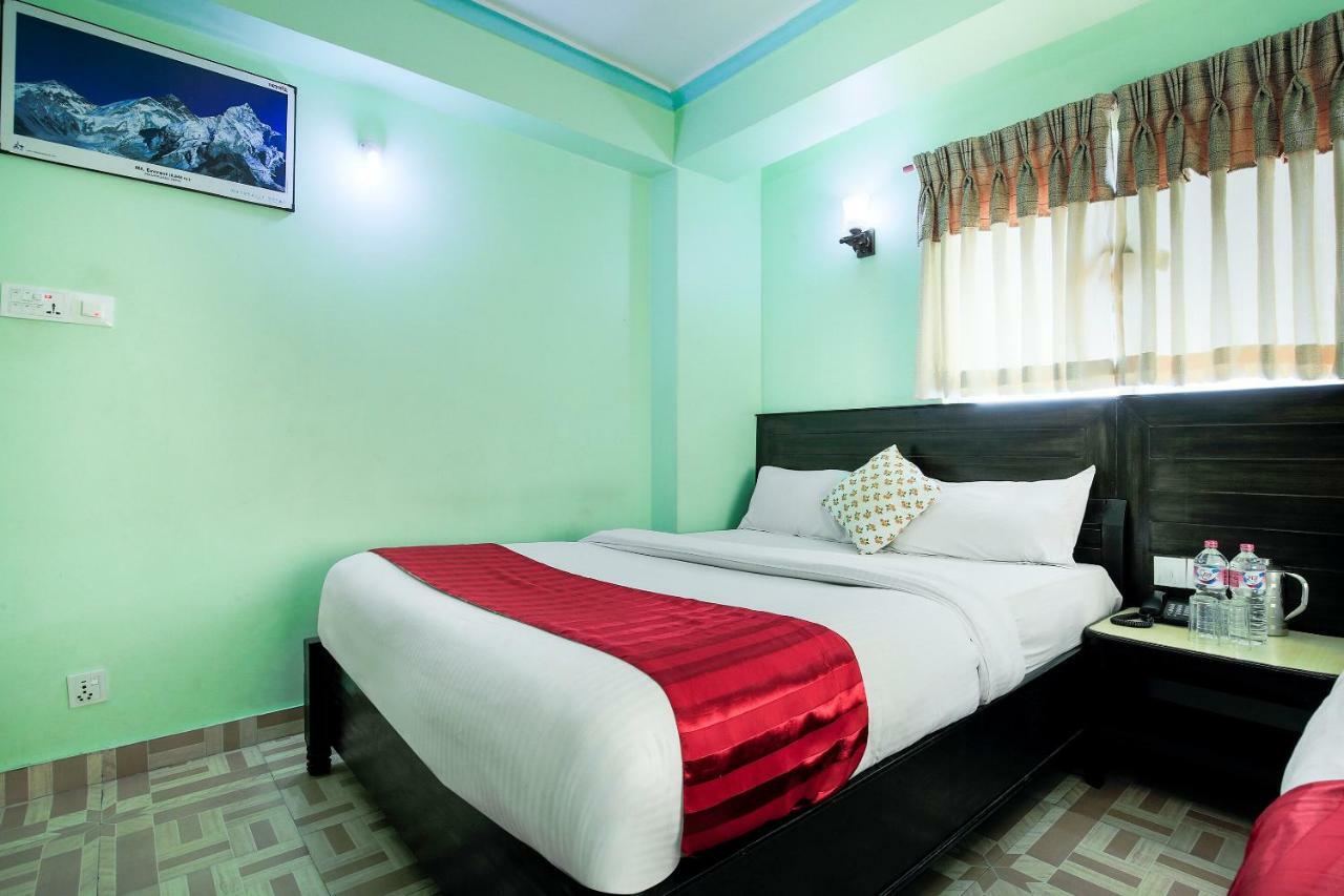 Hotel Rudrakshya Pokhara Buitenkant foto