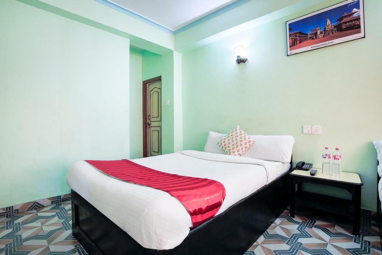 Hotel Rudrakshya Pokhara Buitenkant foto