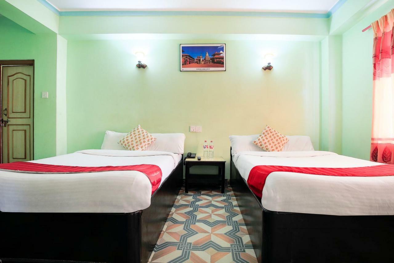 Hotel Rudrakshya Pokhara Buitenkant foto