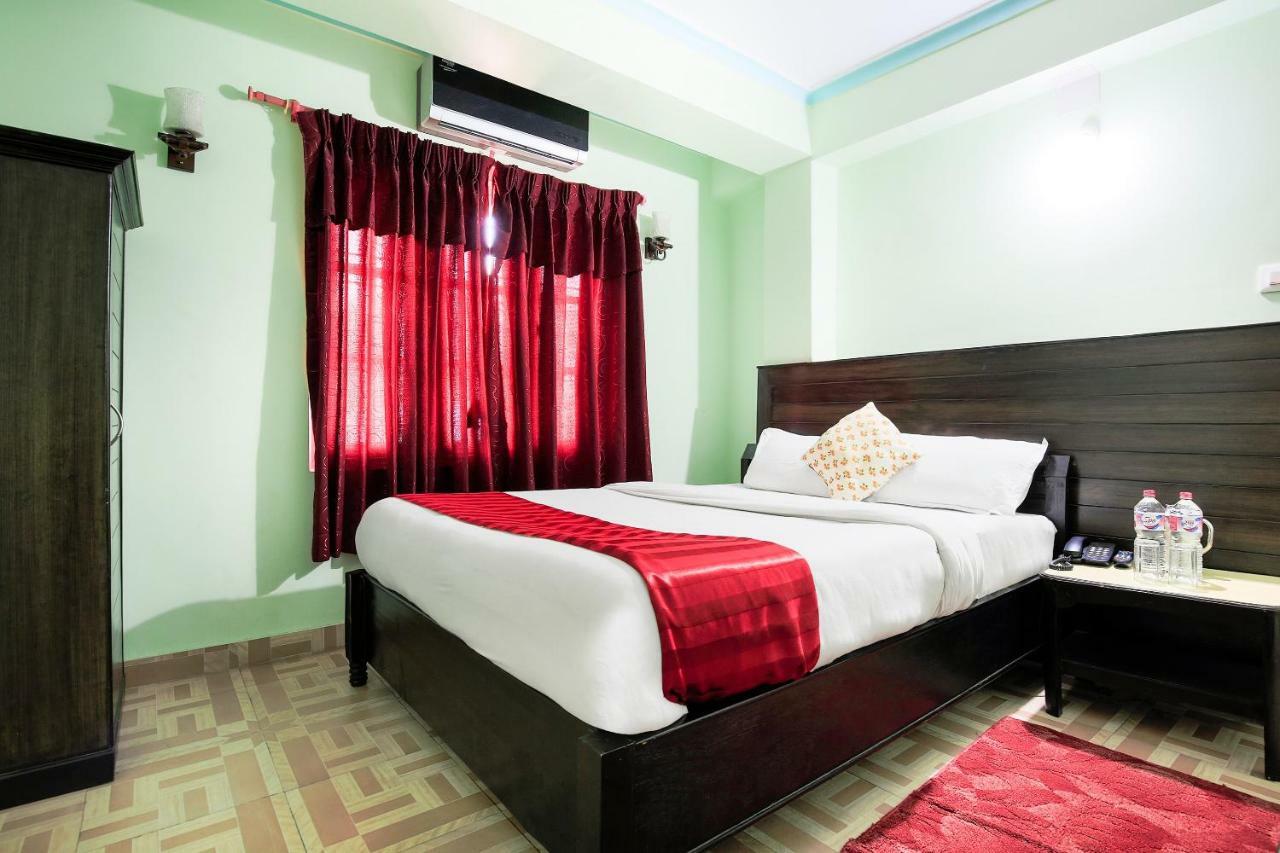 Hotel Rudrakshya Pokhara Buitenkant foto